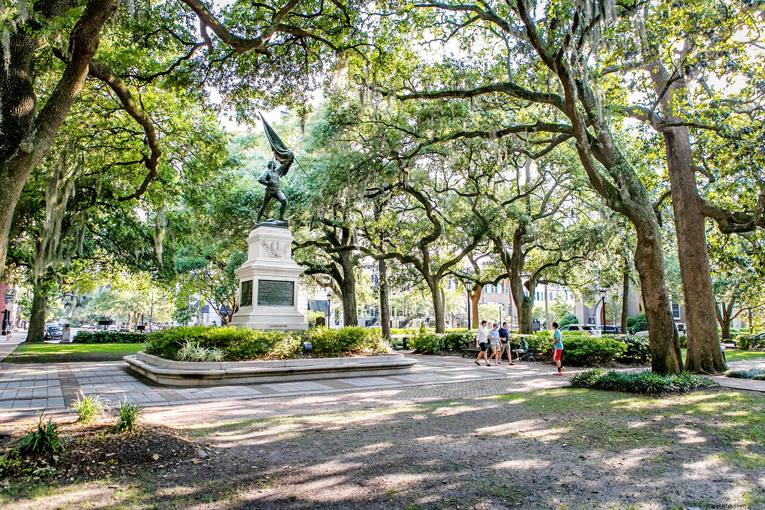 10 modi in cui il fascino del sud di Savannah ci fa tornare per saperne di più 